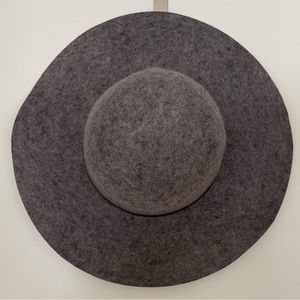 Calvin Klein 100% wool hat with black leather and metal accent. Grey.